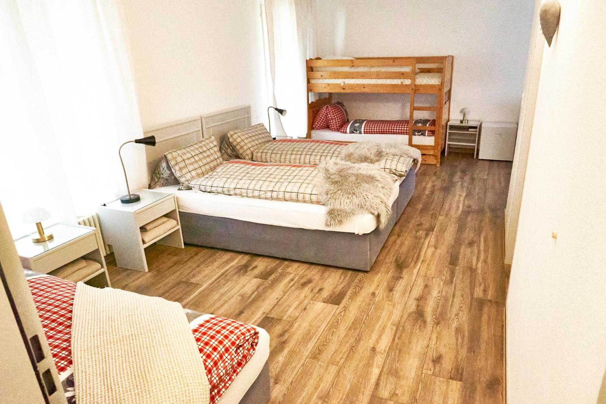 Family Room By Interlaken Parking Därligen Extérieur photo